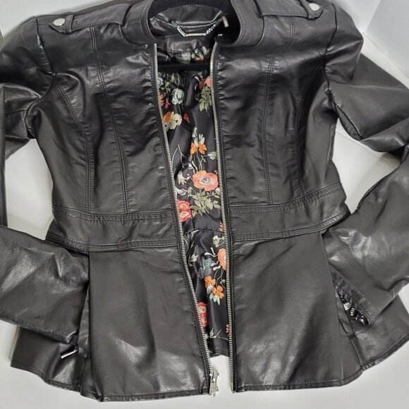 Black Rivet Biker Leather Jacket - Picture 1 of 8